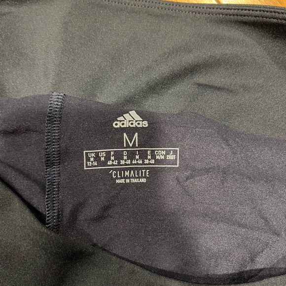 Adidas women’s Climalite running shorts with liner, size M, navy - Picture 6 of 6